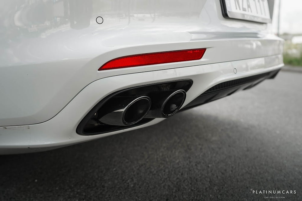 Porsche Panamera 4S E-Hybrid PDK 560HK / SportDesign / 18-vägs / SE SPEC
