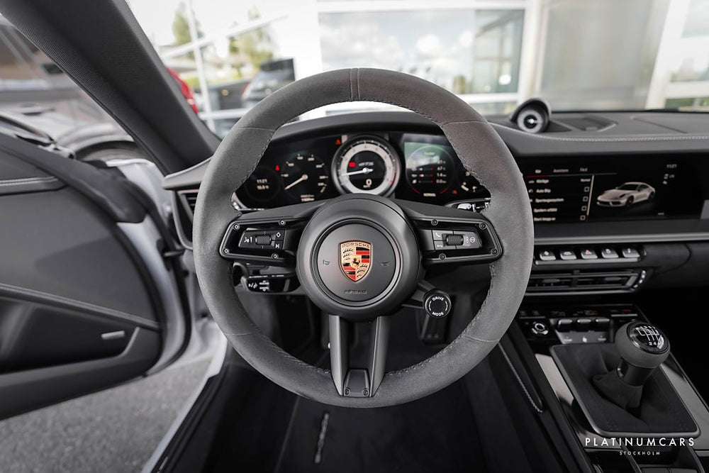 Porsche 911 992 Carrera GTS 480hk / Skalstolar / Kolfiber / Manuell