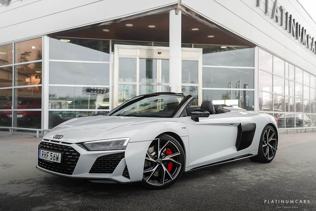 Audi R8 Spyder V10 FSI RWS 540hk / LASER / B&O  / Sportavgas