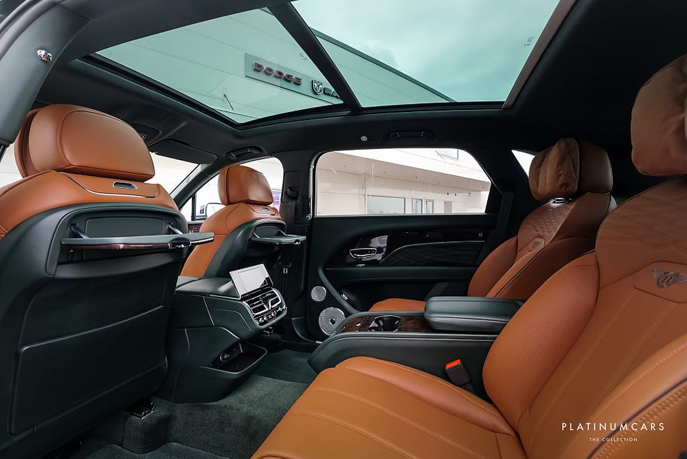 Bentley Bentayga EWB Mulliner V8 549hk / Touring / Airline / SE SPEC