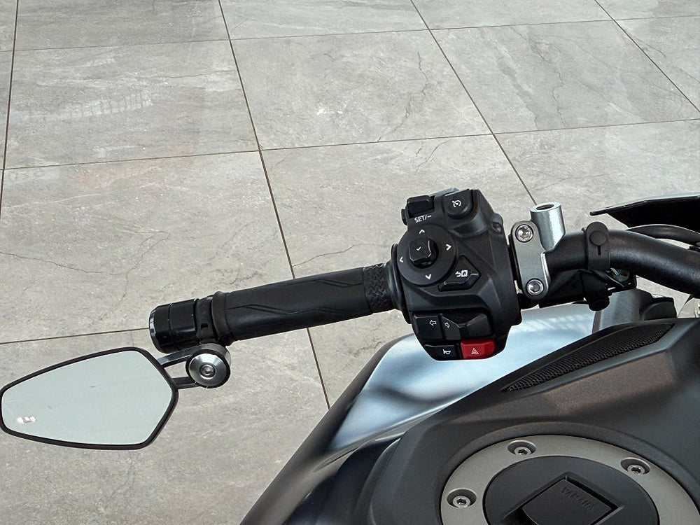 Yamaha MT-09 Dominator Avgassystem / Ny Servad