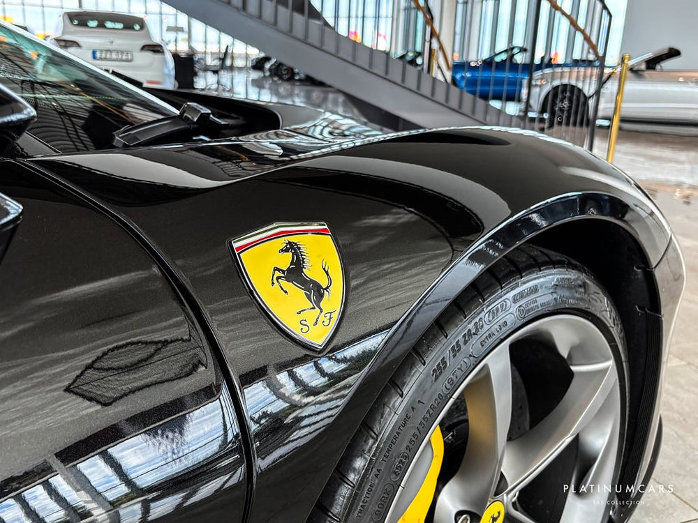 Ferrari SF90 Spider 1000hk / FIORANO / Sv.såld / LÅGA MIL
