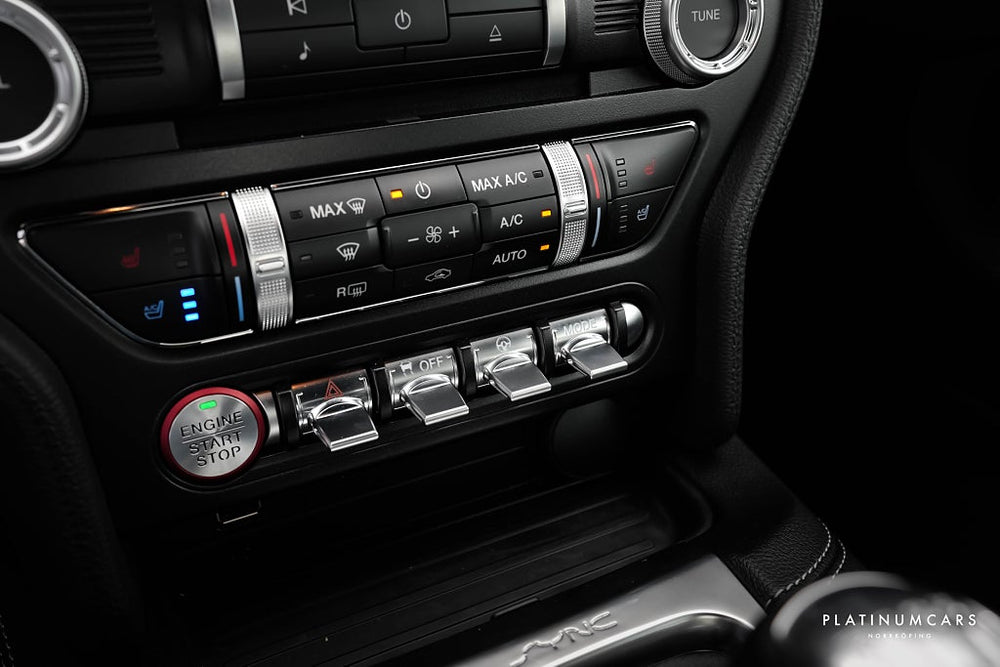 Ford Mustang GT 5.0 V8 450hk Performance Pack / B&O / Låga mil