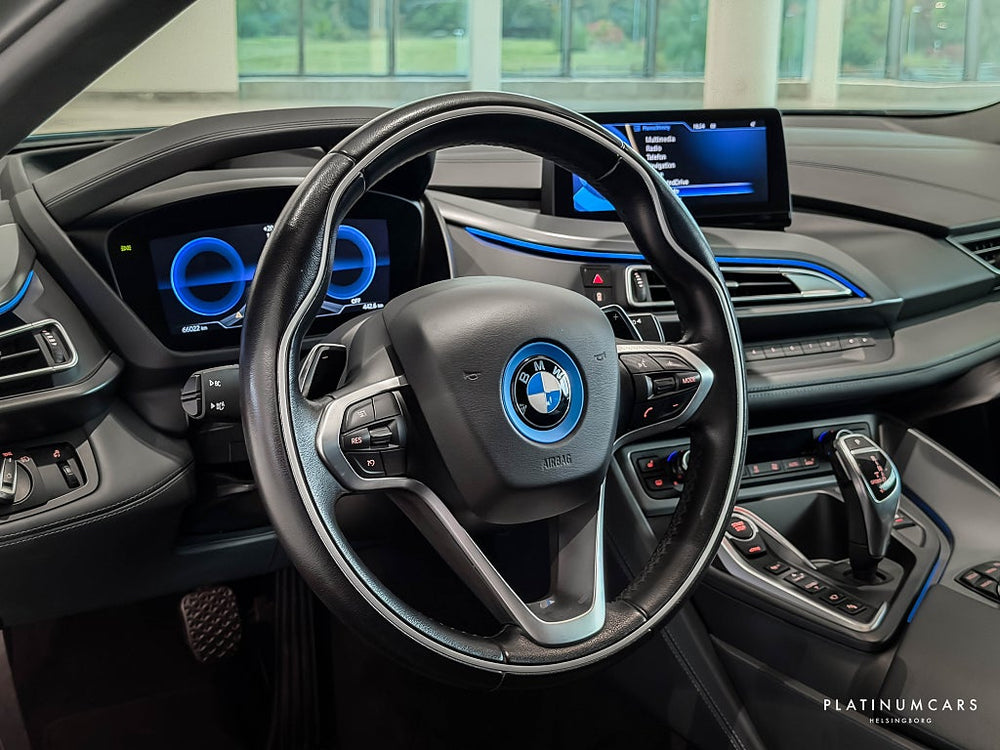 BMW i8 1.5 Steptronic 362hk / H&K / HUD