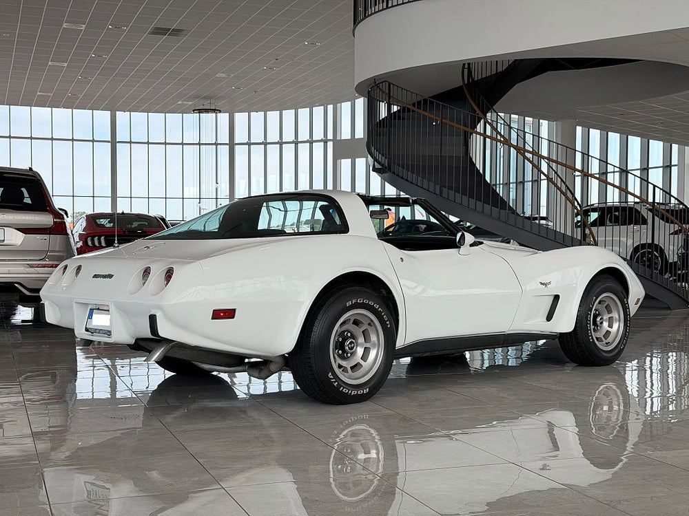 Chevrolet Corvette C3 5.7 V8 198hk Hydra-Matic / Targa