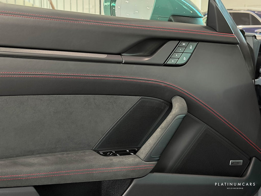Porsche 992 992 GTS / Lyft / HRE / 18-vägs / BOSE / Sv.såld