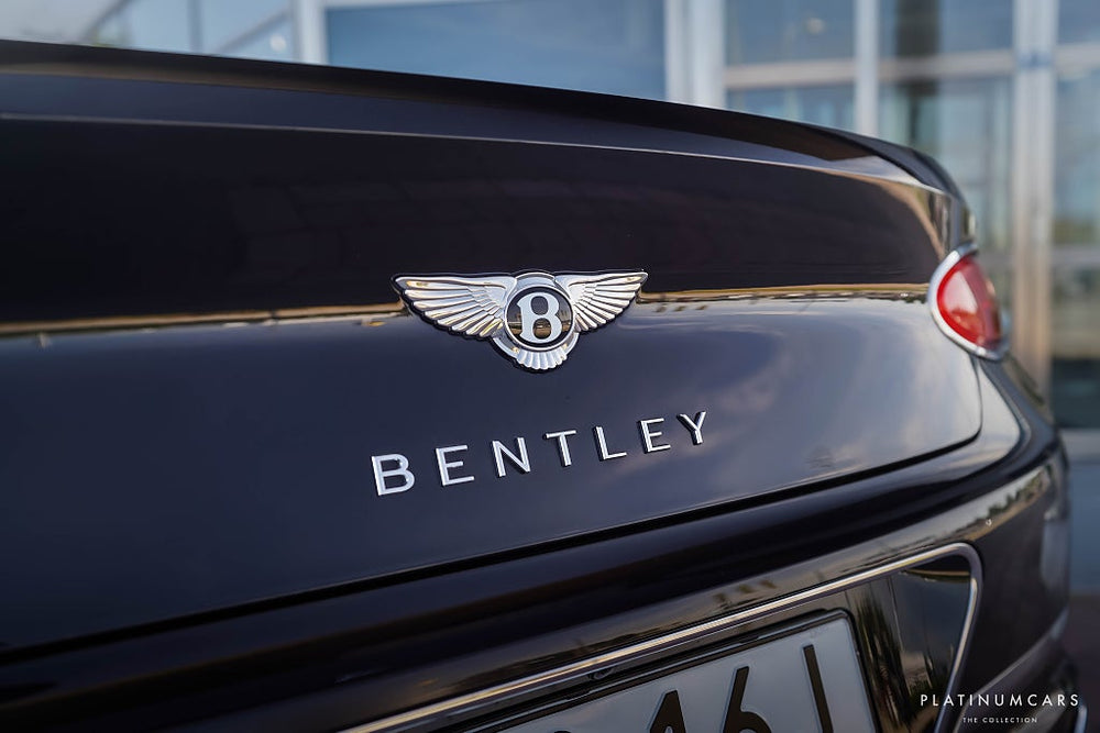 Bentley Continental GTC 4.0 V8 549hk / Kolfiber / Sv.Såld / Massage