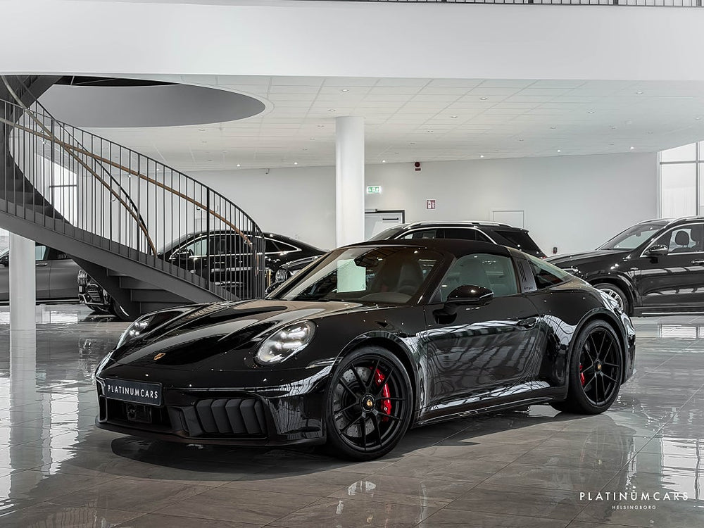 Porsche 911 992.2 Targa 4 GTS PDK 2026 / Kolfiber / Lift / Matrix
