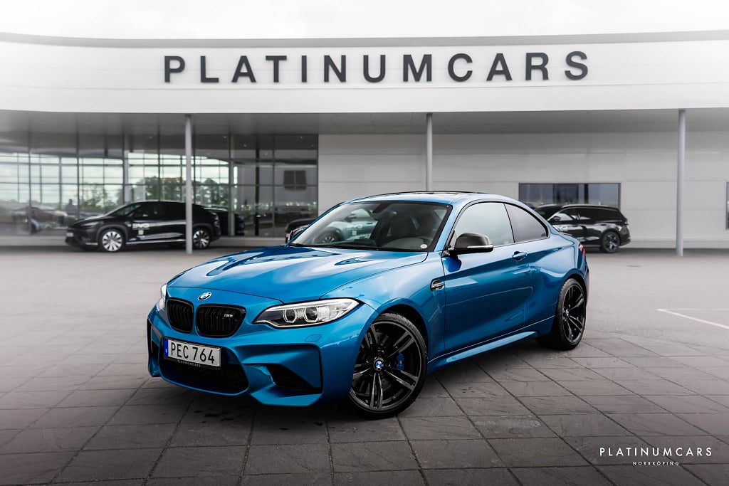 BMW M2 DCT 370hk / Sv.såld / Taklucka / H&K / Kolfiber