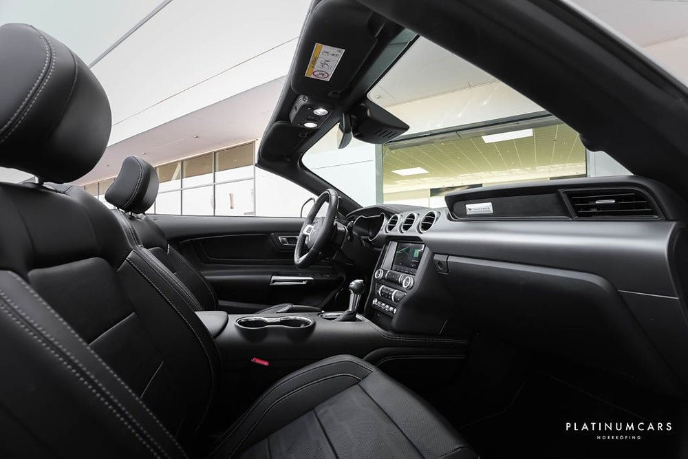 Ford Mustang GT Cab 5.0 V8 450hk / Performance / B&O / Låga mil