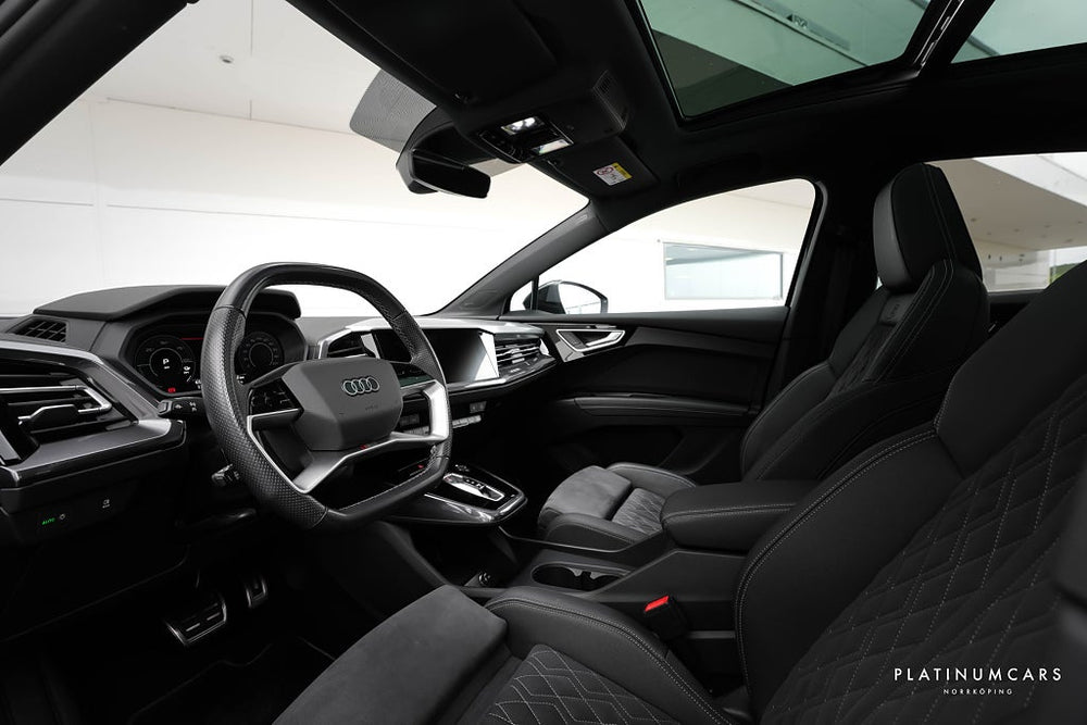 Audi Q4 40 Sportback e-tron S Line 204hk / Optik / Pano