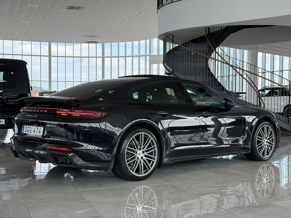 Porsche Panamera 4S V8 Diesel PDK 422hk / PDLS+ / CHRONO / PASM / BOSE