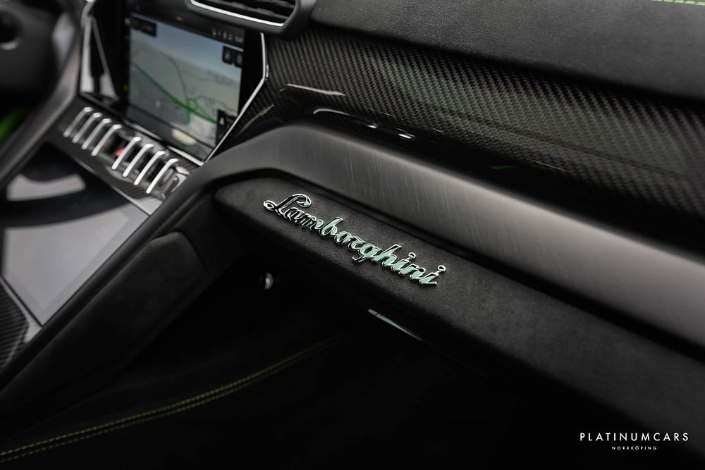 Lamborghini Urus Performante 666hk / AKRA / Full kolfiber