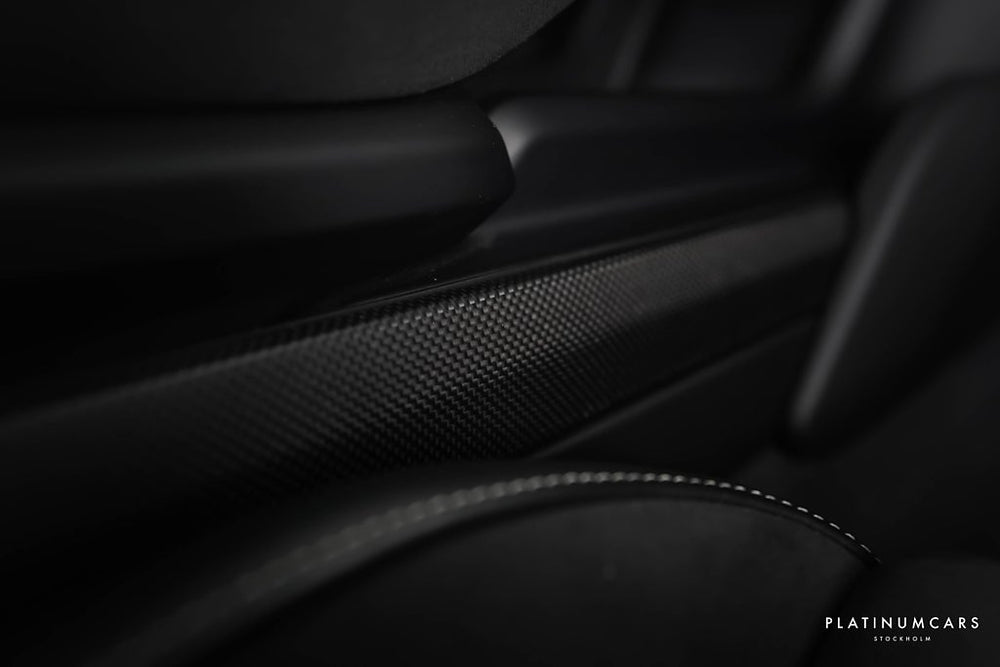 Porsche Taycan GTS Sport Turismo / SportDesign Carbon / Sv.Såld