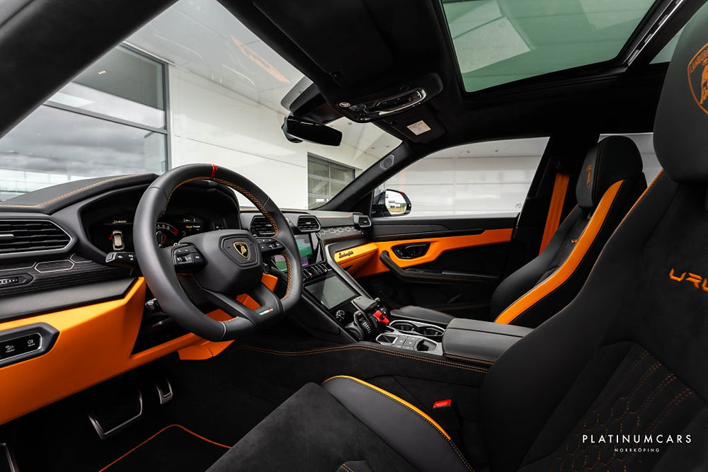 Lamborghini Urus S 666hk 2025 / Ad Personam / Blu Cepheus / Låga mil