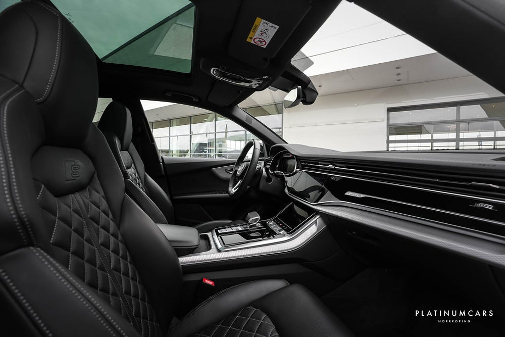 Audi Q8 60 TFSI e Q 490hk 2025 / Sv.såld / Selection / SPEC