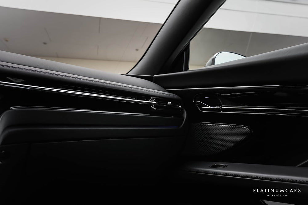 Aston Martin DB12 Coupé 680hk 2025 / "NY BIL" / LEASEBAR
