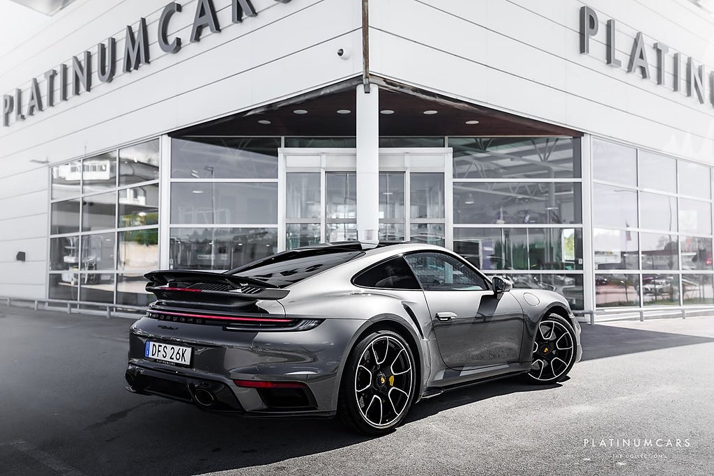 Porsche 911 Turbo S 650hk / SportDesign / Carbon / SE SPEC!