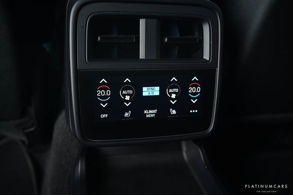 Porsche Taycan Turbo S Cross Turismo 761hk / 18-vägs / Kolfiber
