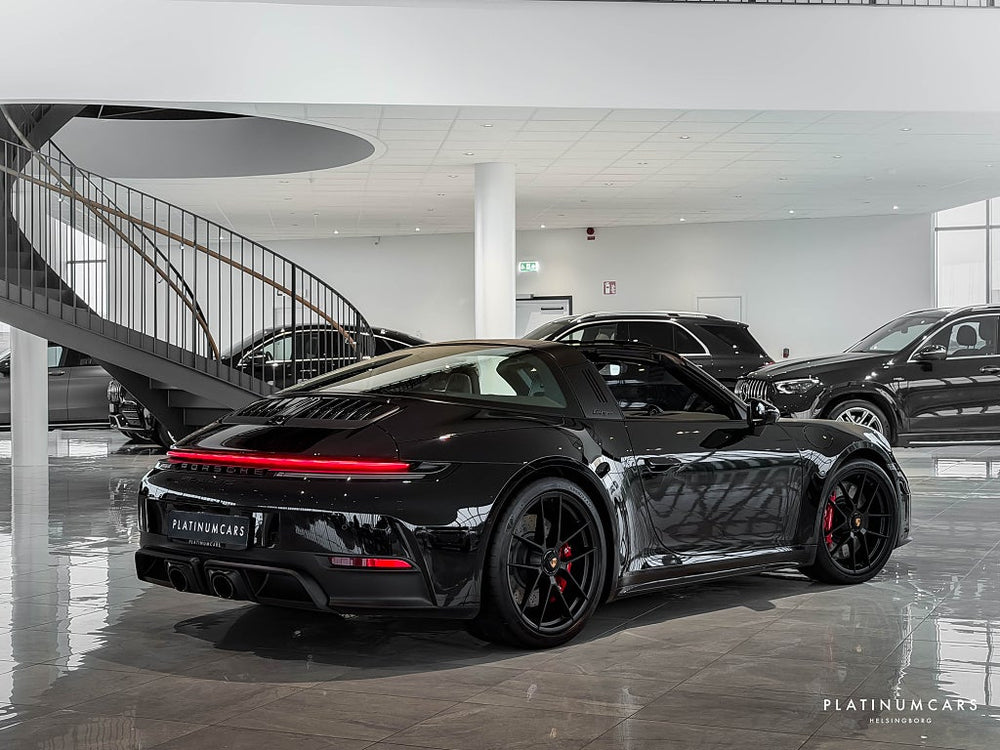 Porsche 911 992.2 Targa 4 GTS PDK 2026 / Kolfiber / Lift / Matrix