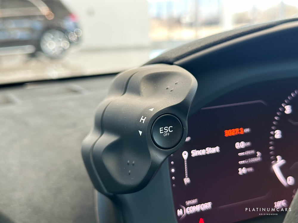 McLaren Artura 680hk / Sv.såld / Technology / B&W / Låga mil