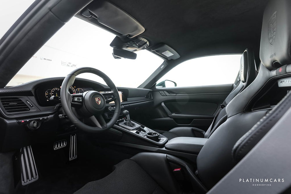 Porsche 911 992 GT3 Touring PDK 510hk 2026 / 100 mil / Sv.såld