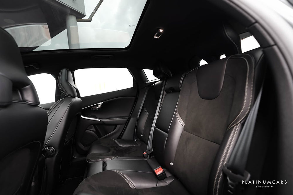 Volvo V40 D4 R-Design Polestar / Sv.Såld / Värmare / Pano