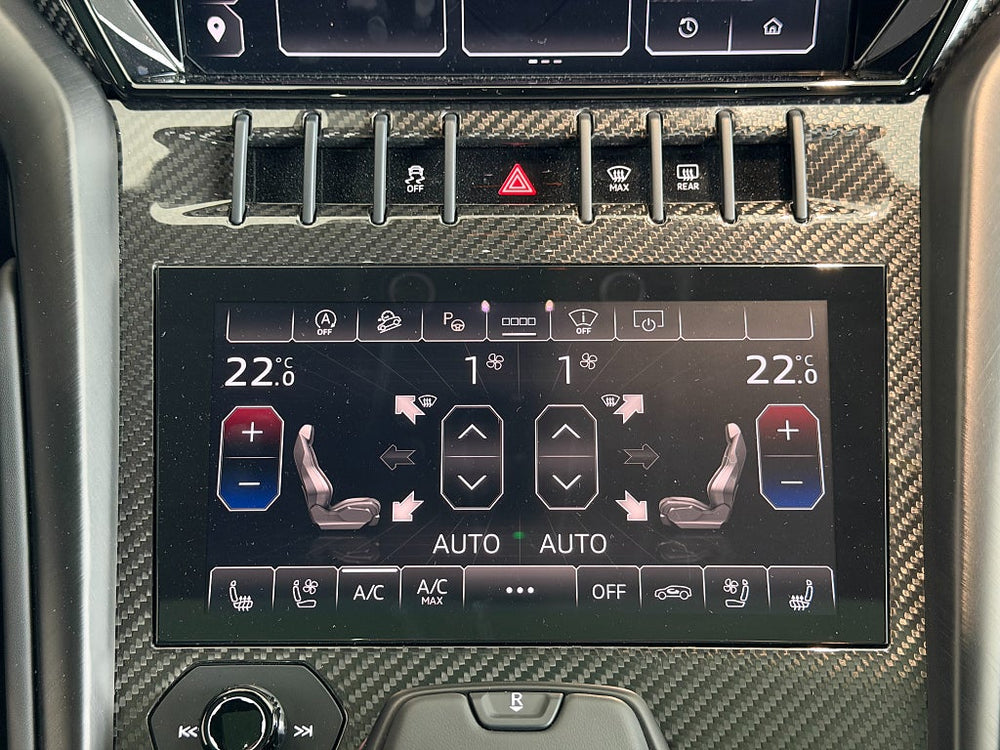 Lamborghini Urus S 666hk 2024 / Sv.såld / Style / Dark / B&O