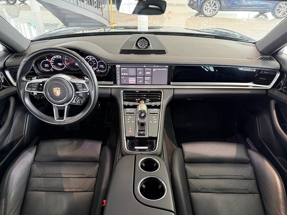 Porsche Panamera 4S V8 Diesel PDK 422hk / PDLS+ / CHRONO / PASM / BOSE