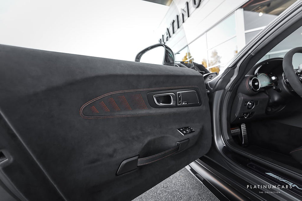Mercedes-Benz AMG GT BLACK SERIES 730HK / Carbon / Sv.såld