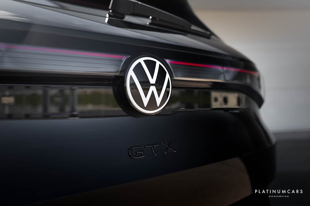 Volkswagen ID.4 GTX Comfort Plus / Sport / Design / Pano / Spec