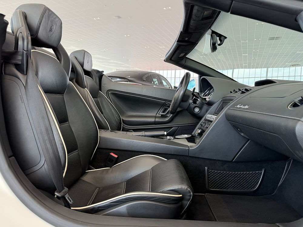 Lamborghini Gallardo LP 560-4 Spyder E-Gear 560hk / Navi / Lift / Backkamera