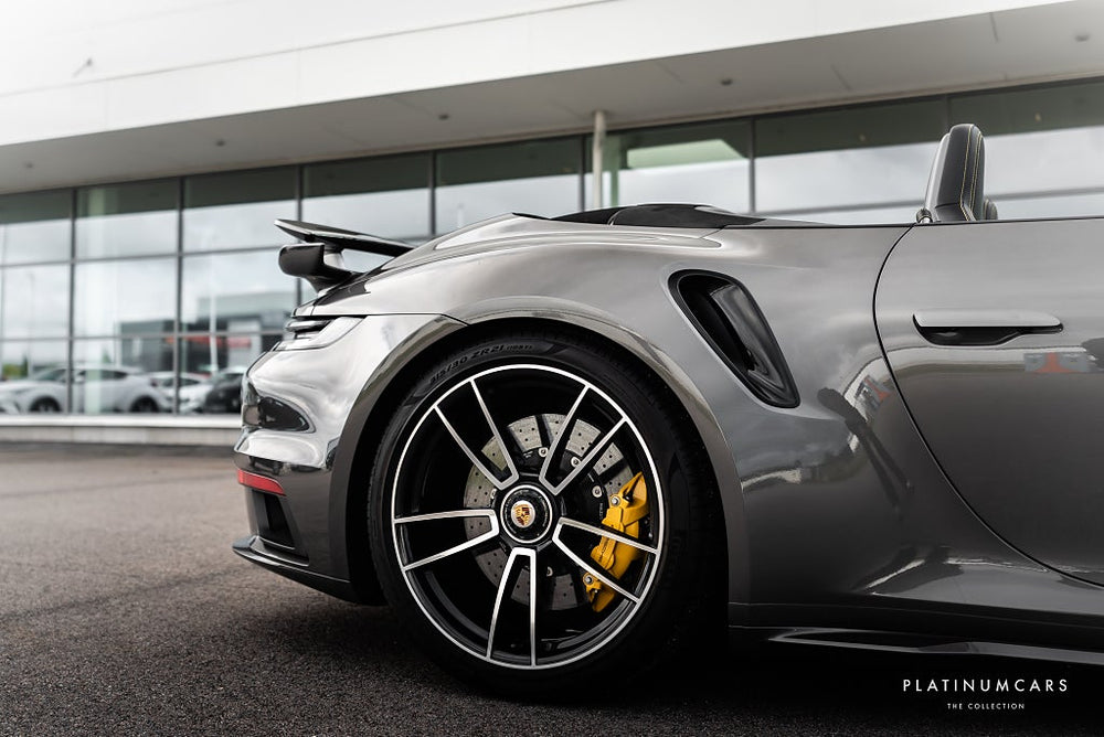 Porsche 911 992 Turbo S Cab PDK 650hk 2024 / Sv.såld