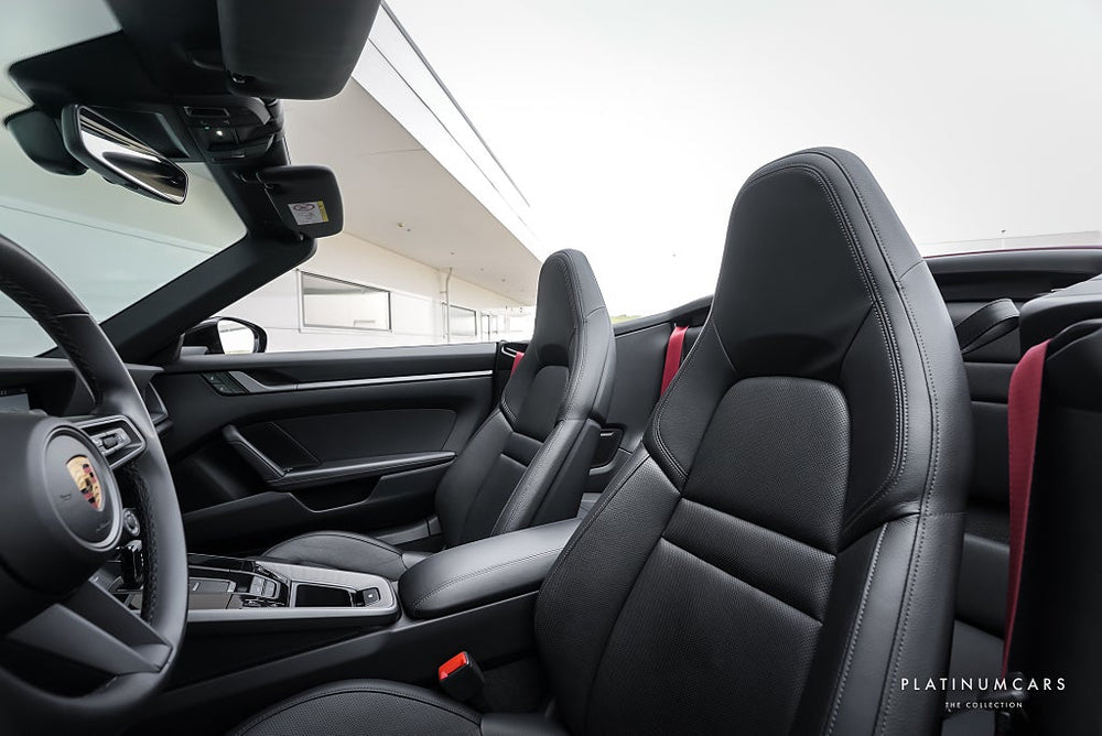 Porsche 911 992 Carrera 4S Cab PDK 450hk / Sv.såld / SE SPEC!