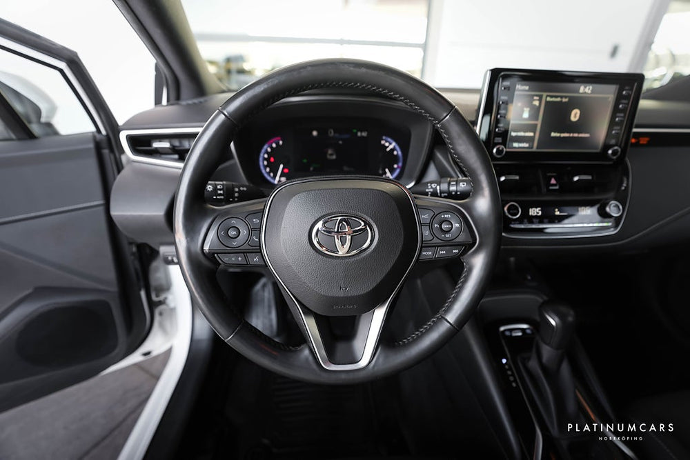Toyota Corolla Hybrid e-CVT Style 122hk