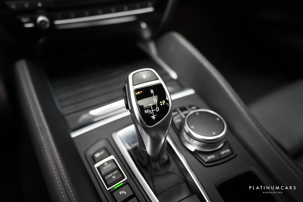 BMW X6 xDrive40d M Sport 313hk / H&K / Drag / Värm / Taklucka