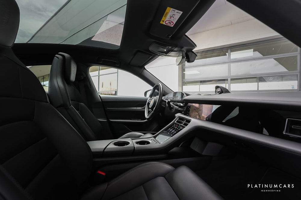 Porsche Taycan 435HK / Nya mod / LEASEBAR / Sv.Såld / SPEC