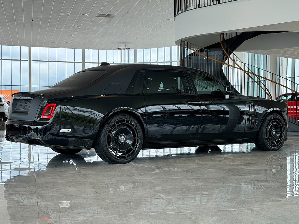 Rolls-Royce Phantom  V12 571hk Extended Wheelbase / MANSORY / Carbon