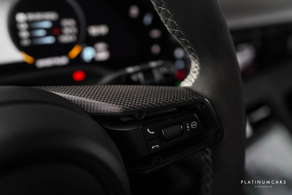Porsche Taycan GTS Sport Turismo / SportDesign Carbon / Sv.Såld