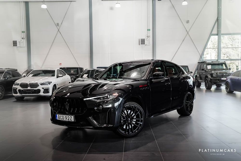 Maserati Levante V8 Ultima 580hk Limited 1 of 103 / LEASEBAR / Carbon