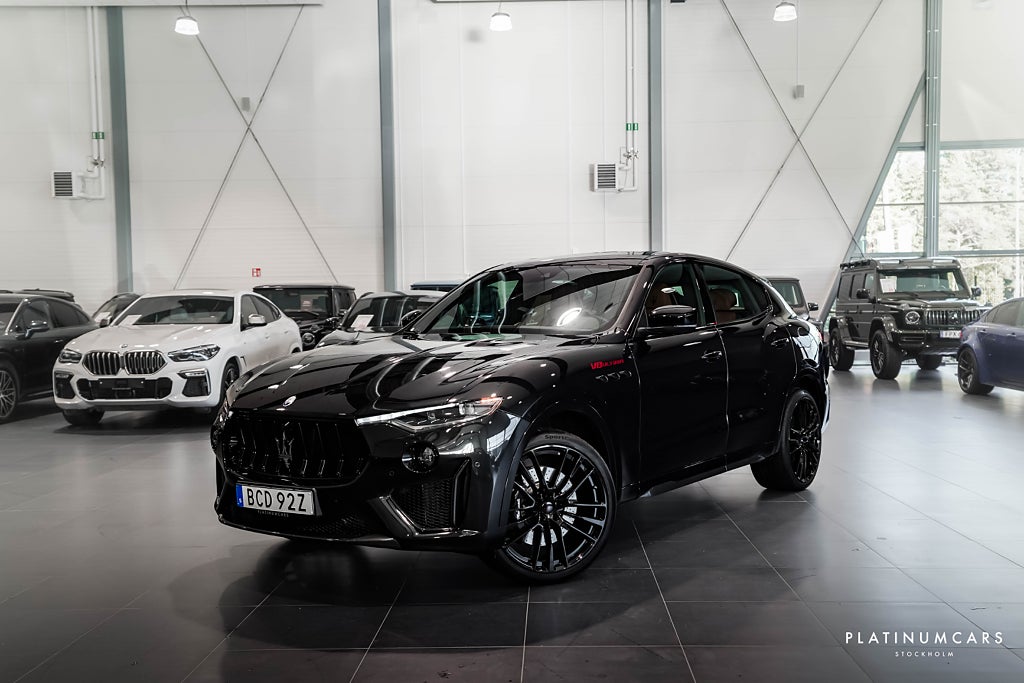 Maserati Levante V8 Ultima 580hk Limited 1 of 103 / LEASEBAR / Carbon