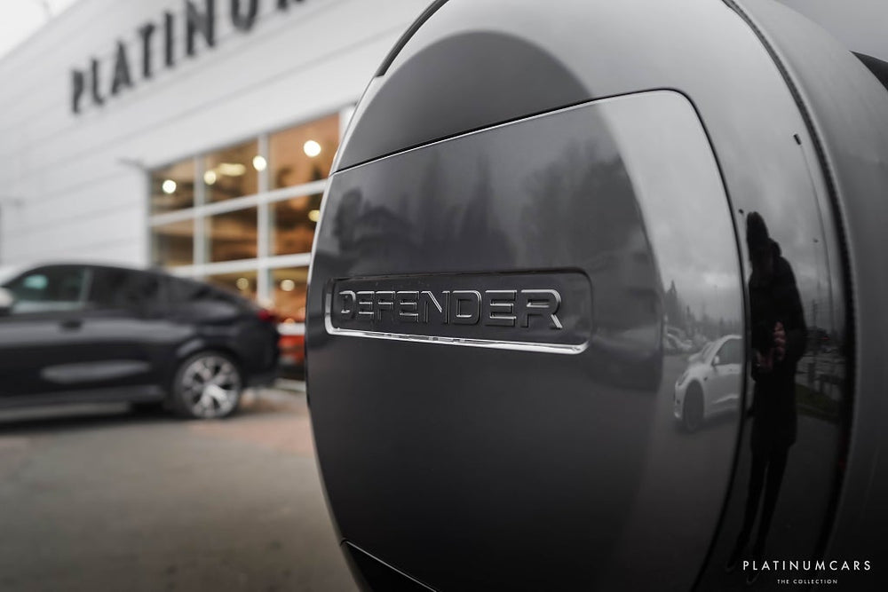 Land Rover Defender 110 P300e 110 X-Dynamic HSE / LEASEBAR