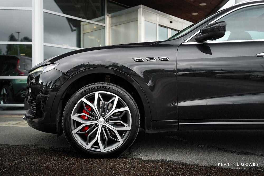 Maserati Levante S 430hk / Sv.Såld / Premium / Pano