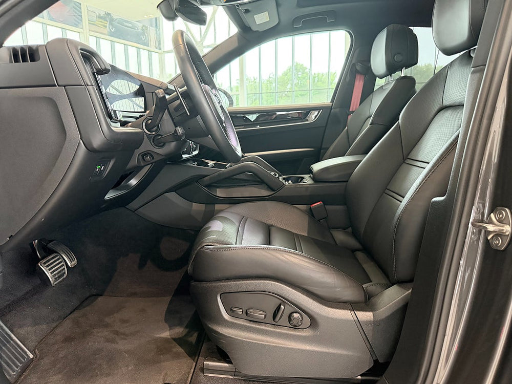Porsche Cayenne S E-Hybrid 520hk / SportDesign / BOSE / Pano / Drag / HUD