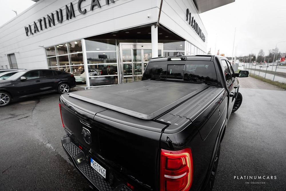Dodge RAM Limited Rambox Tail /OMG LEV / NYBIL / LEASEBAR