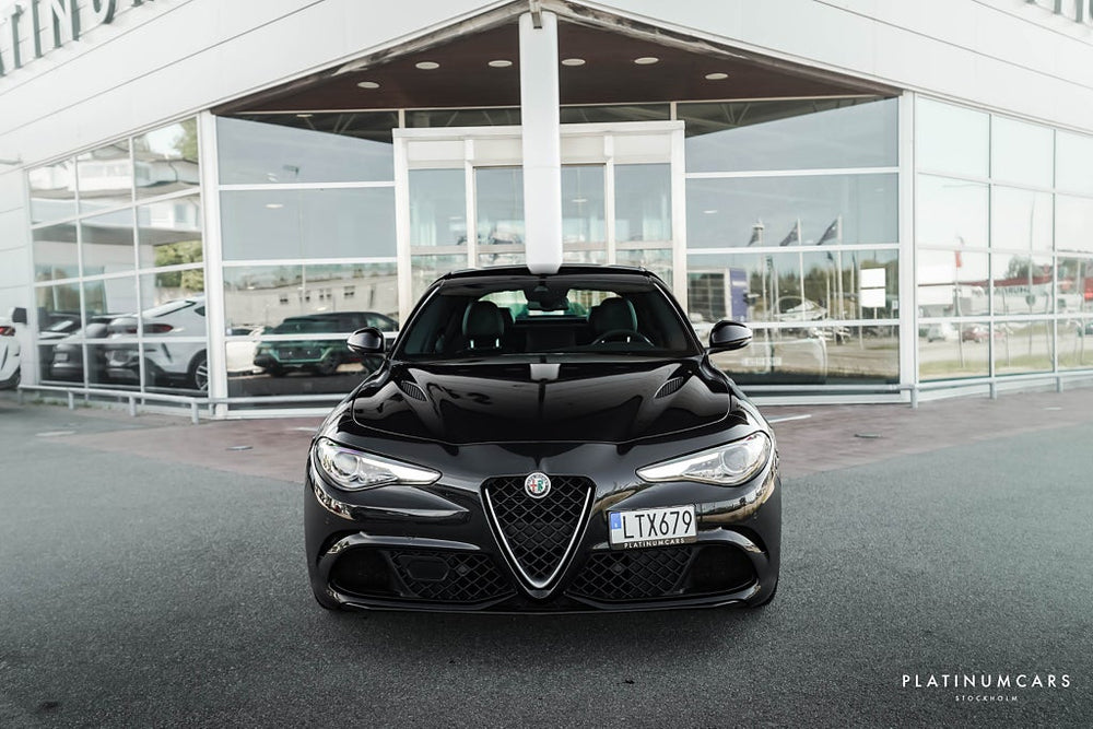 Alfa Romeo Giulia Quadrifoglio 510hk / Kolfiber /  H&K