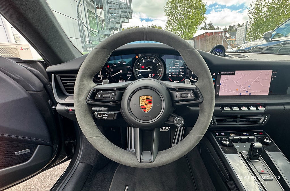 Porsche 911 992 Carrera 4 GTS PDK 480hk 2024 / Aero / 18-vägs