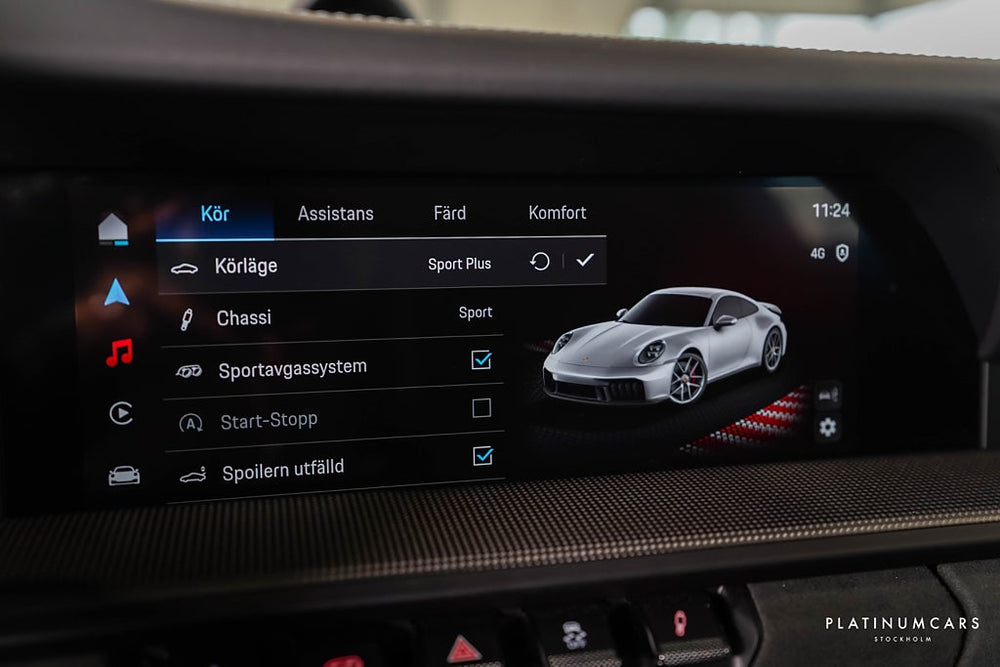 Porsche 911 Carrera 4 GTS 992.2 4 GTS 541hk / SportDesign Carbon / SE SPEC!