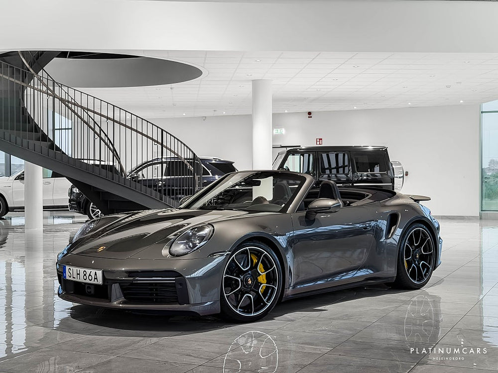 Porsche 911 Turbo S Cab PDK 650hk / Sv.såld / Burmester / Lift