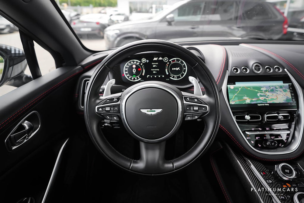 Aston Martin DBX707 707 4.0 V8 707HK / LEASEBAR / Carbon / Sv.Såld
